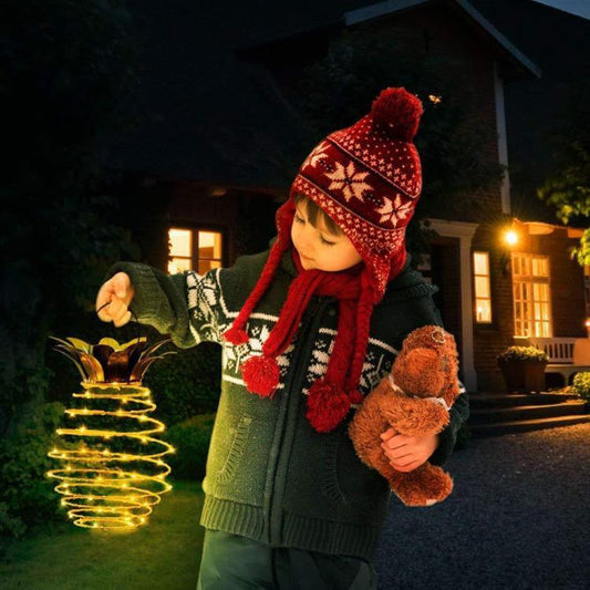 Betoverende Zonne-Ananas Tuinlamp voor Buitenverlichting