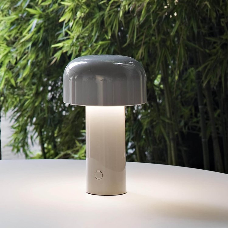 Moderne LED Tafellamp met Dimmogelijkheden
