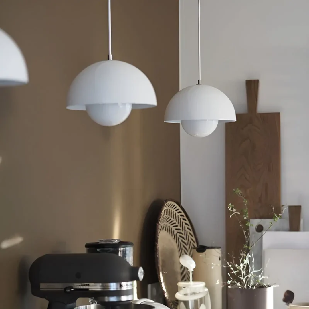 Elegante Scandinavische Hanglamp met Bloemontwerp