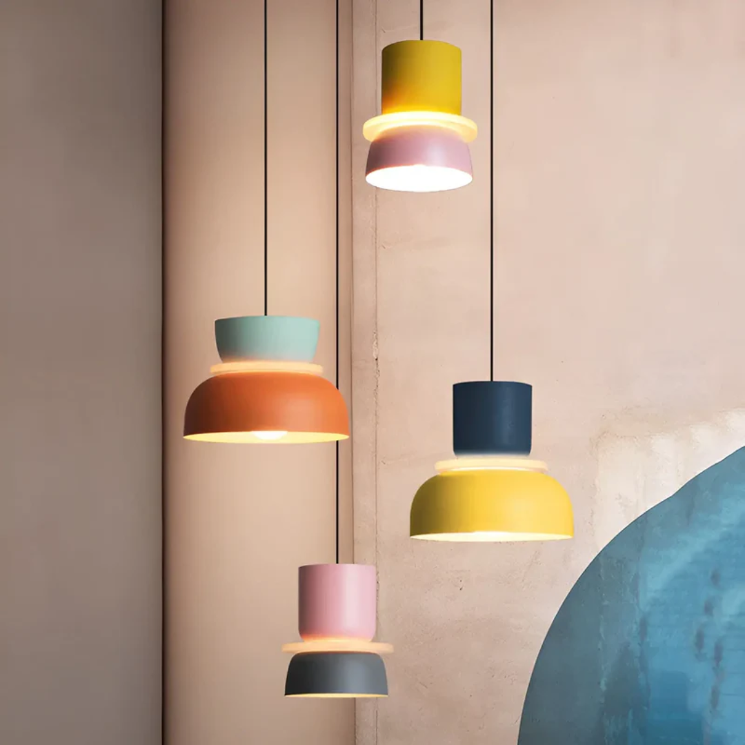 Kleurrijke LED Hanglamp voor Stijlvolle Verlichting