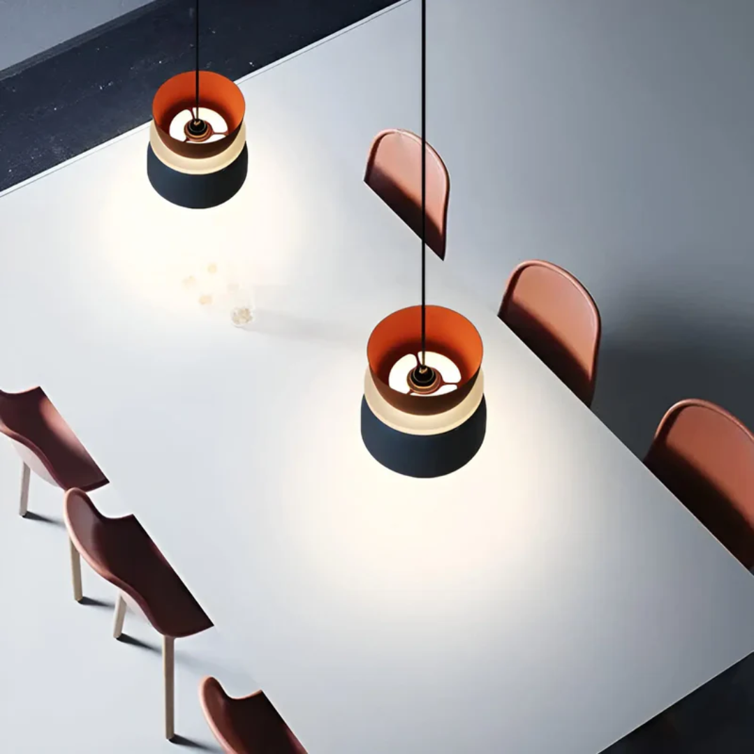 Kleurrijke LED Hanglamp voor Stijlvolle Verlichting