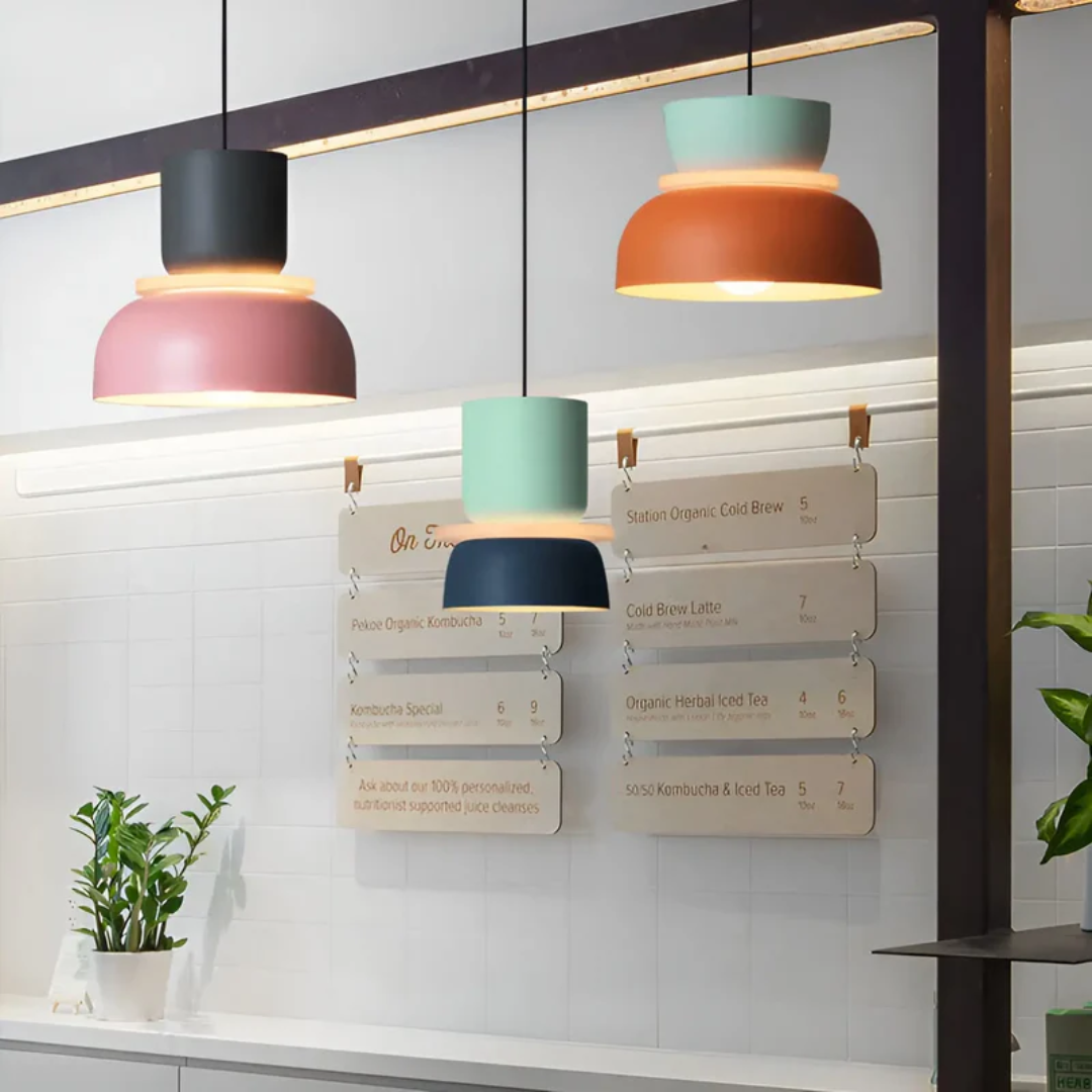 Kleurrijke LED Hanglamp voor Stijlvolle Verlichting