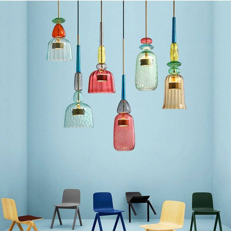 Elegante Gekleurde Glazen Hanglamp voor Sfeervolle Verlichting