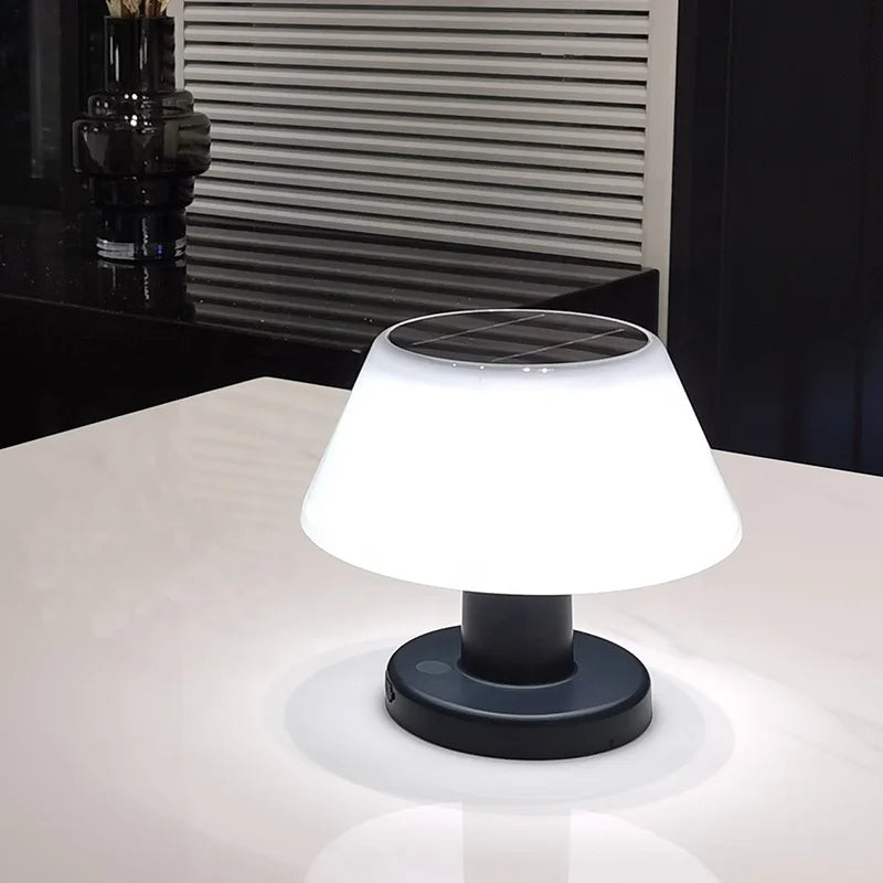 Milieuvriendelijke Zonne-Tafellamp voor Duurzame Verlichting