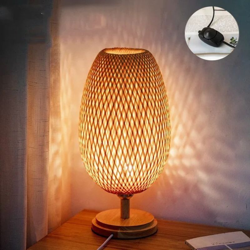 Vintage Bamboe Tafellamp met Rustieke Charme