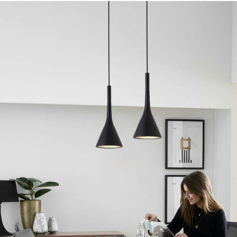 Moderne Driehoekige Hanglamp met LED Verlichting