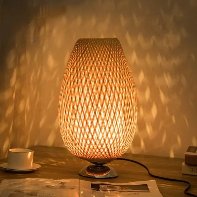 Vintage Bamboe Tafellamp met Rustieke Charme