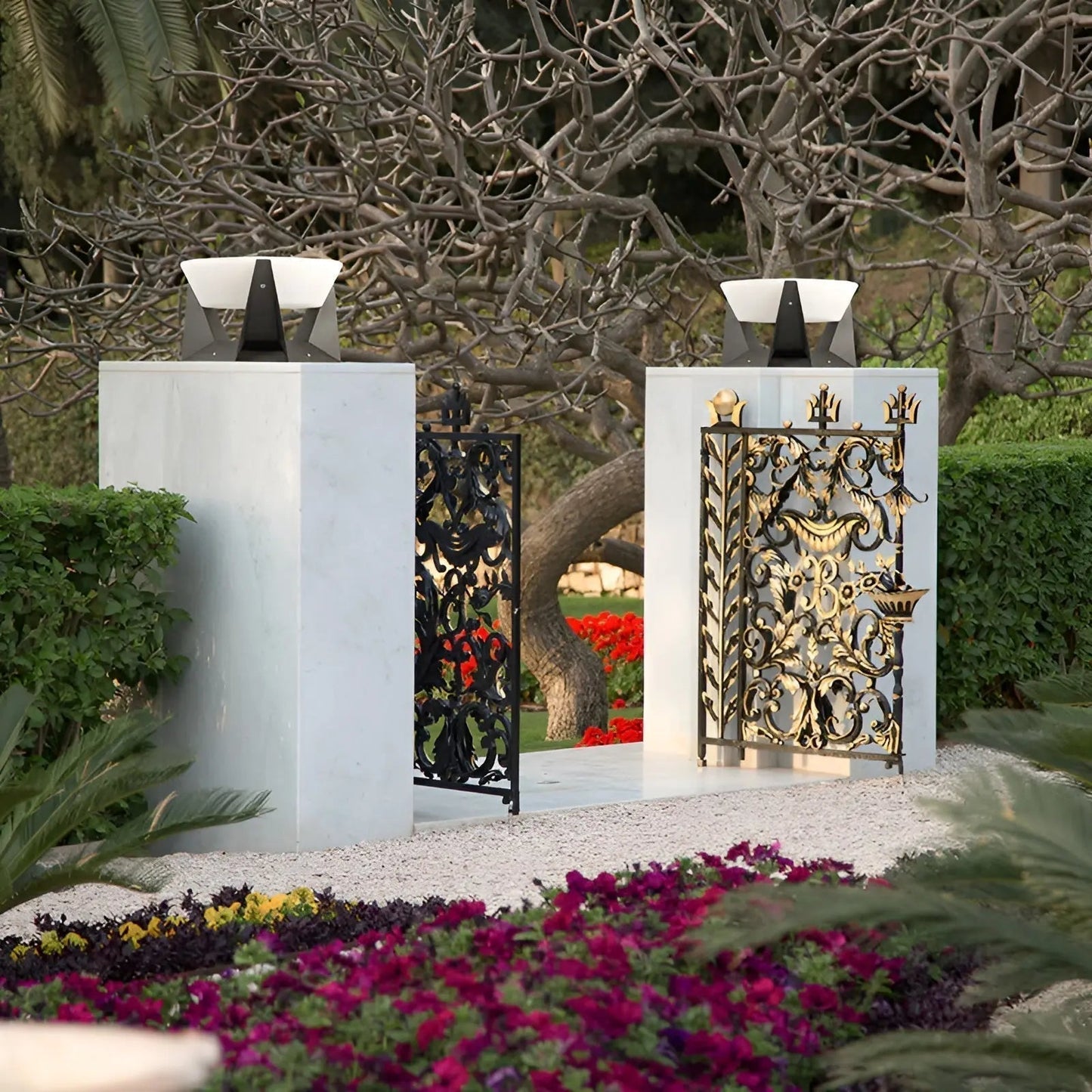 Elegante Zonne Tuinlamp in Japanse Stijl