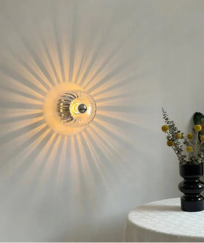 Elegante Bauhaus Wandlamp van Glas en Metaal