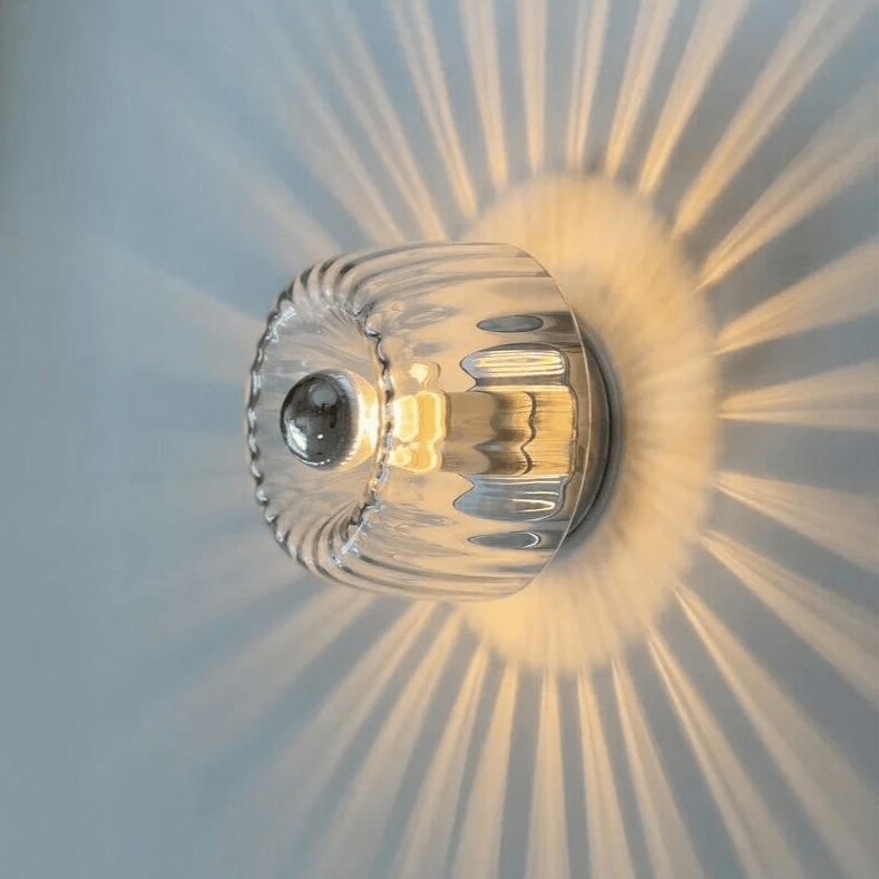 Elegante Bauhaus Wandlamp van Glas en Metaal