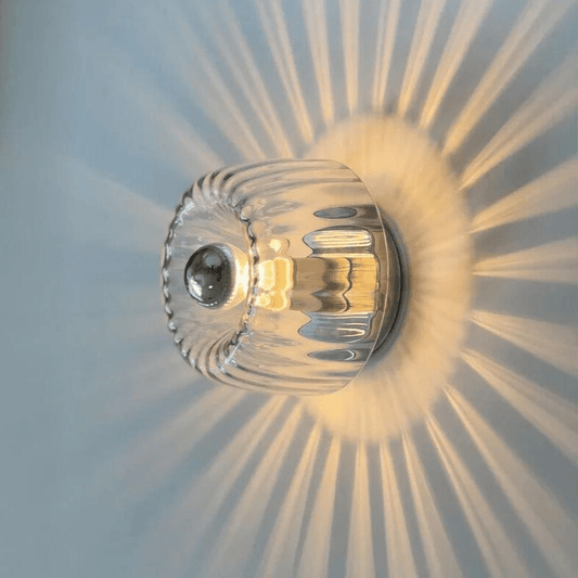Elegante Bauhaus Wandlamp van Glas en Metaal