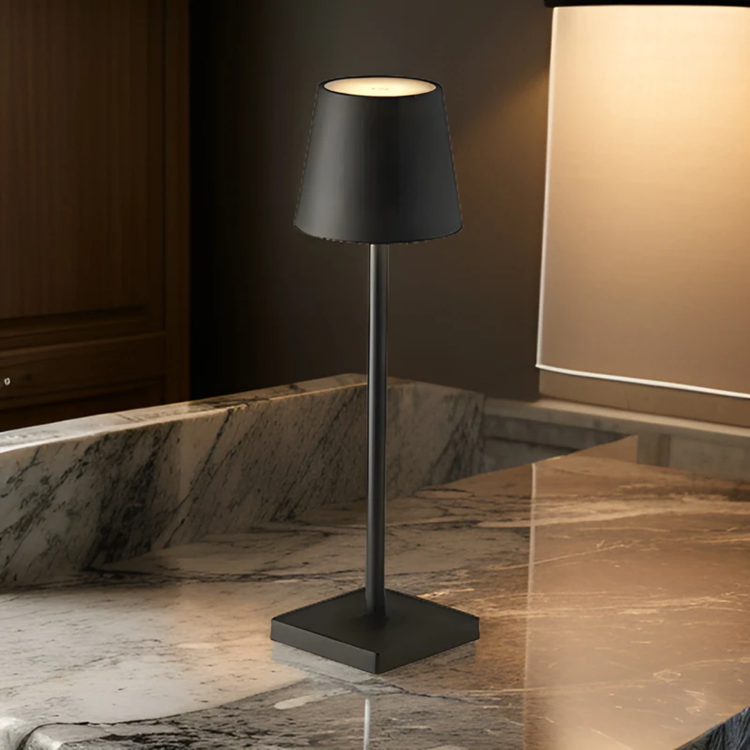 Elegante Draadloze Oplaadbare Tafellamp – Scandinavische Verlichting voor Elke Ruimte