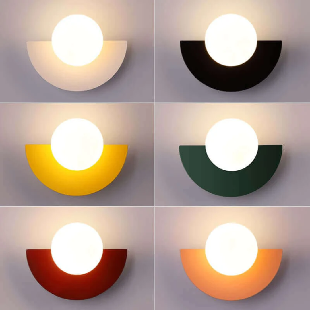 Elegante Halvemaan Wandlamp voor Modern Interieur