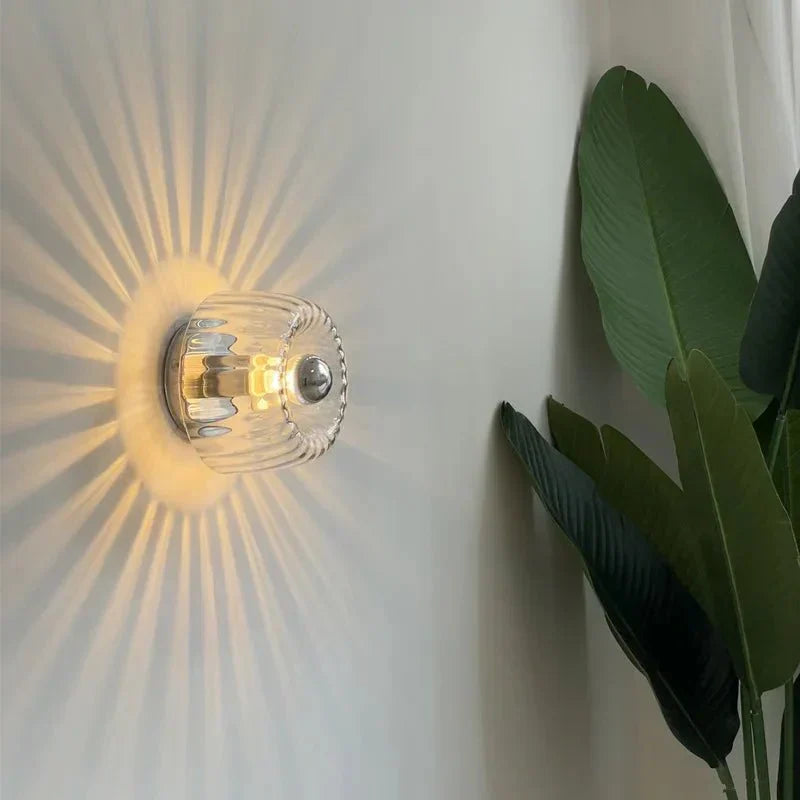 Elegante Bauhaus Wandlamp van Glas en Metaal