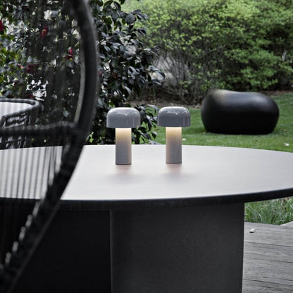 Moderne LED Tafellamp met Dimmogelijkheden