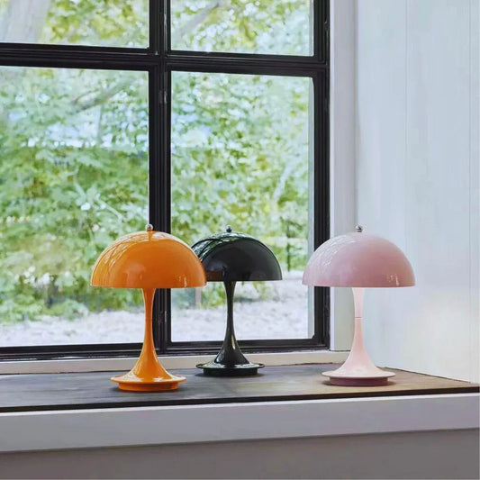 Speelse Draadloze LED Lamp met Kleuren