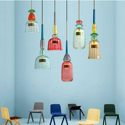 Elegante Gekleurde Glazen Hanglamp voor Sfeervolle Verlichting